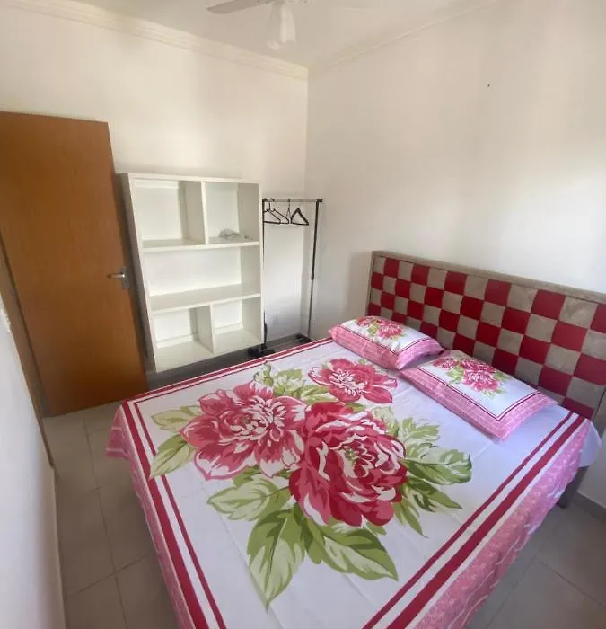 Apartamento em Ubatuba próximo à Praia Grande-1