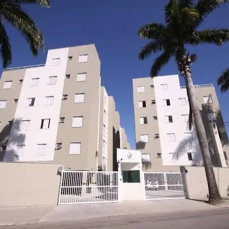 Apartamento em Ubatuba próximo à Praia Grande-3